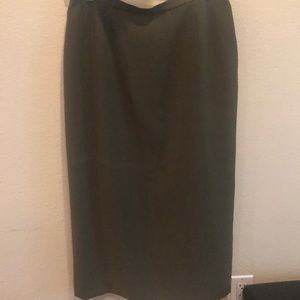 SZ 12P Kasper & Co Green Ankle Skirt Back Slit EUC